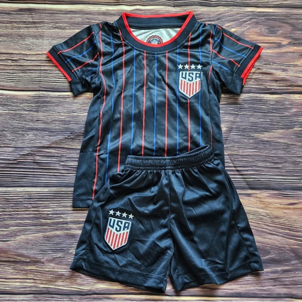 USA kid's soccer Jersey and shorts
